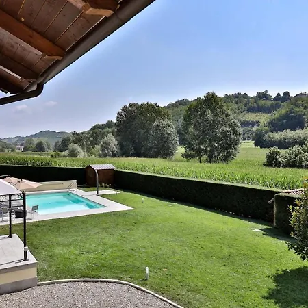 Ca' Vino Villa Mombercelli